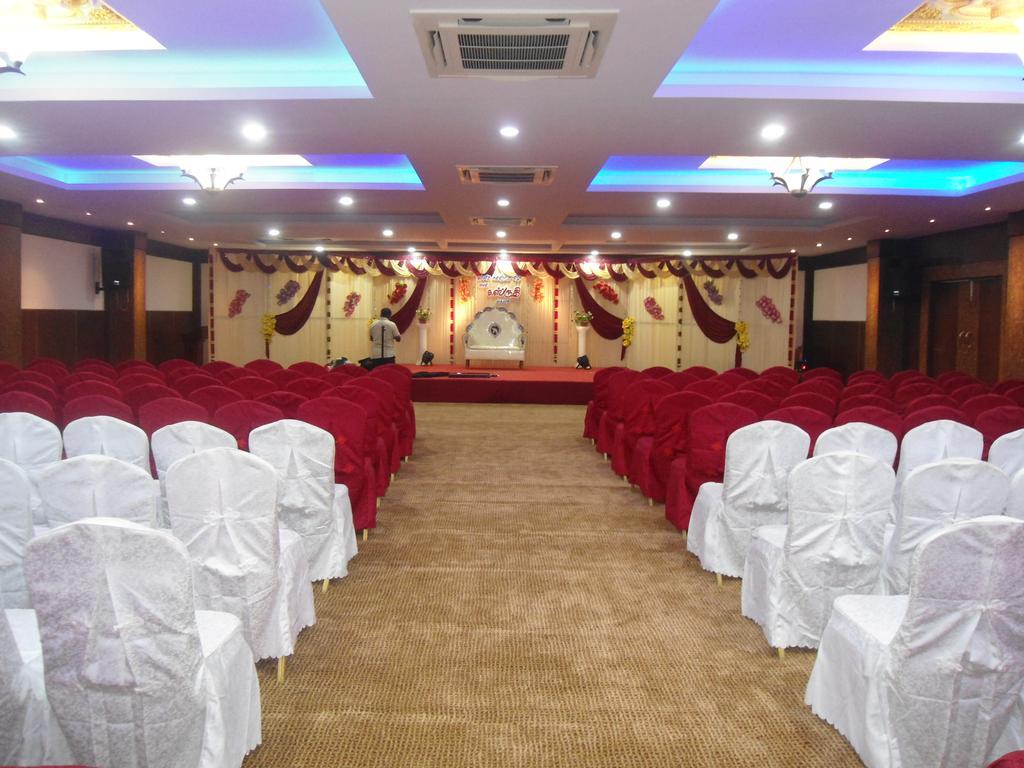 Rr Inn Palayankottai Exterior photo